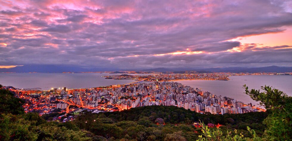 morro da cruz, florianopolis, sc, brasil.